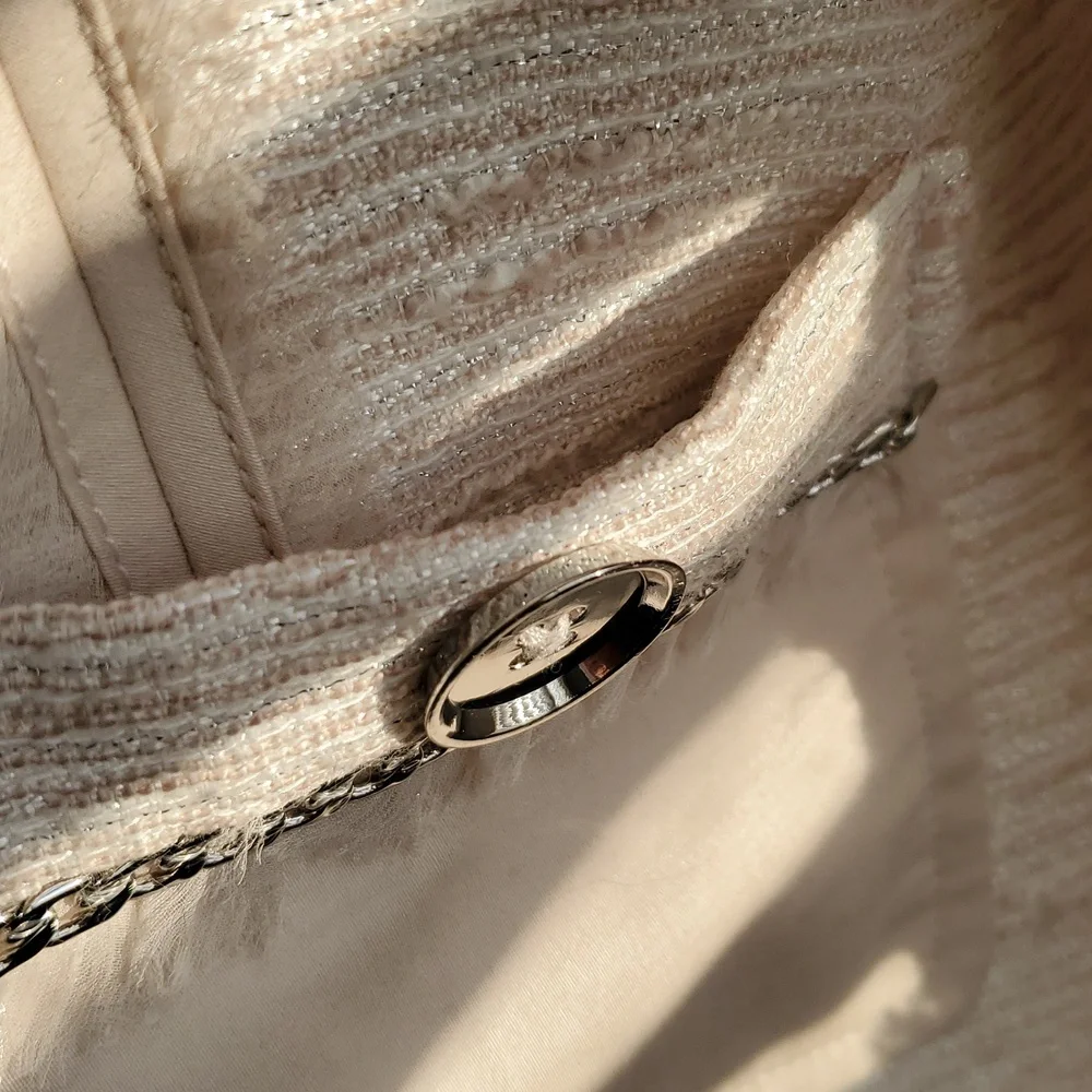 Jacket - Picture 4 of 7